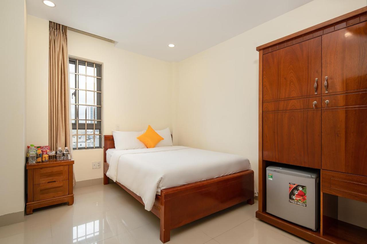 Lotus Rock 05 Hotel Da Nang Exterior photo